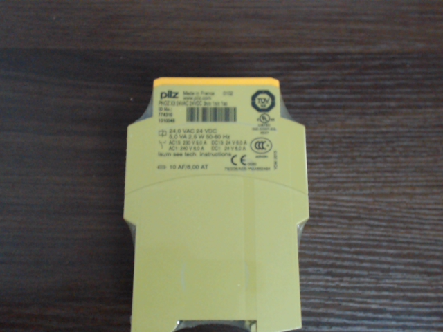 PNOZ X3 24VAC 24VDC 3n/o 1n/c 1so图片