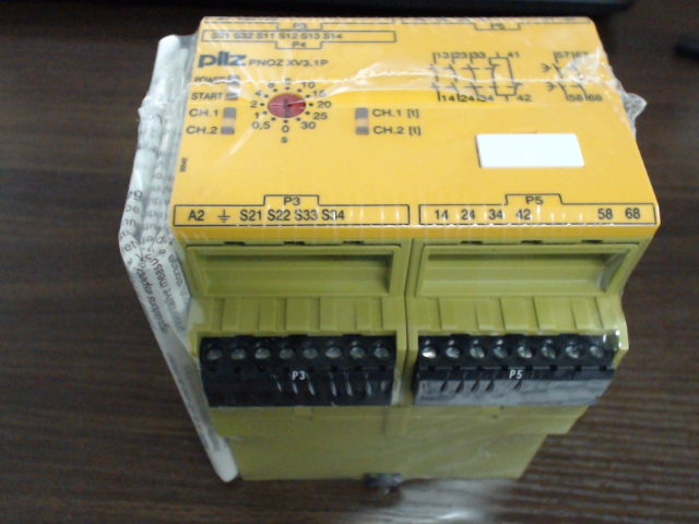 PNOZ XV3.1P 30/24-240VACDC 3no 1nc 2no t图片