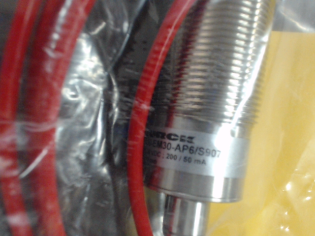 BI10-EM30-AP6/S907图片