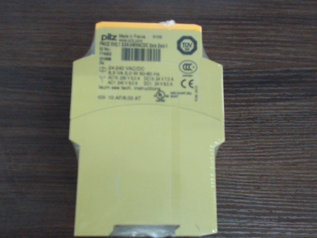 PNOZ XV2.1 3/24-240VACDC 2n/o 2n/o t图片
