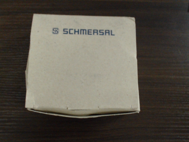 AZM 170SK-11ZRKA 24VAC/DC图片