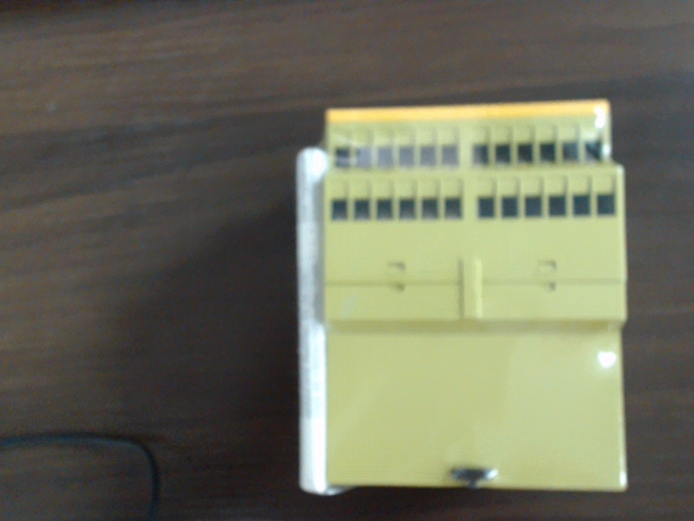 PNOZ X9 200-230VAC 24VDC 7n/o 2n/c 2so图片