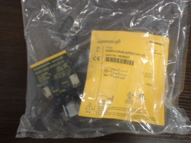 NI50U-CK40-AP6X2-H1141图片