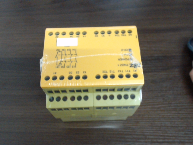 PNOZ 1 24VAC 3n/o 1n/c图片