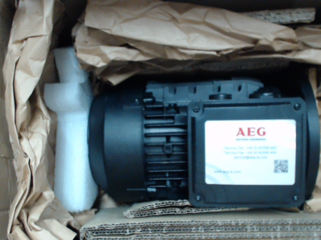 AMHE 90L CA2图片