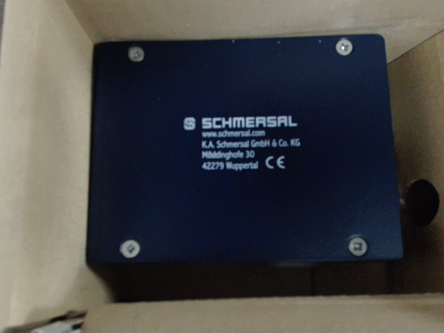 AZM 415-11/11ZPK 24VAC/DC图片