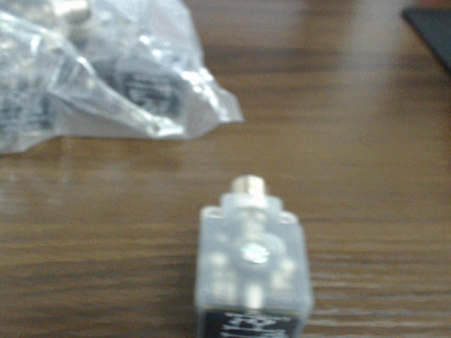 VAD1A-1-3-M12-5图片