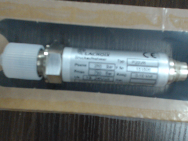 PV20R/0-250bar/0-10V图片