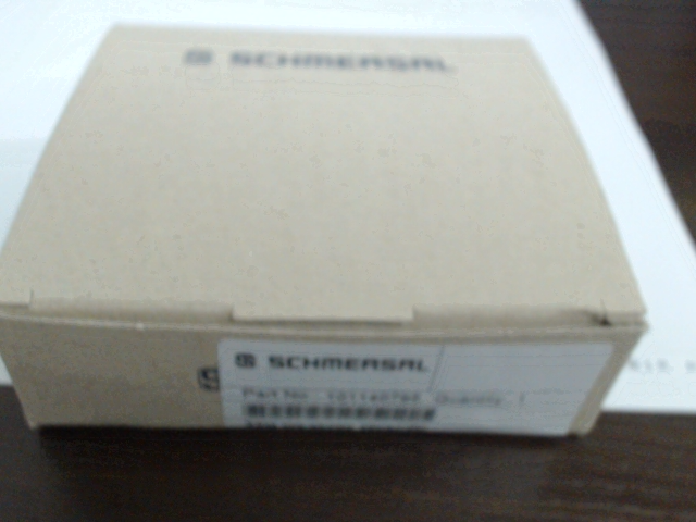 AZM 170-02ZRK 24VAC/DC图片