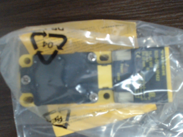 BI20-CP40-VP4X2图片