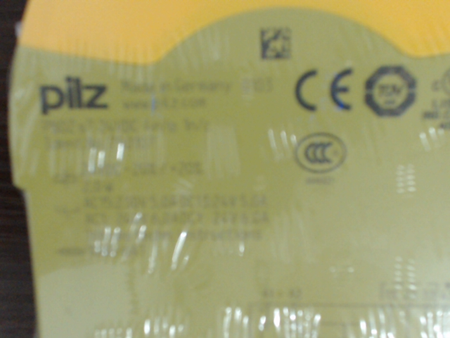 PNOZ s7 24VDC 4 n/o 1 n/c图片