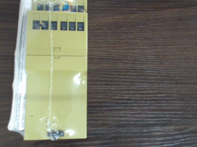 PNOZ XV2 3/24VDC 2n/o 2n/o t图片