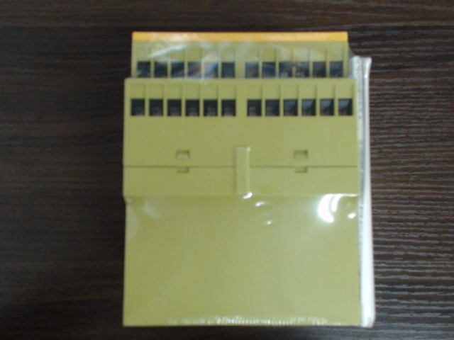 PNOZ 11 24VAC 24VDC 7n/o 1n/c图片